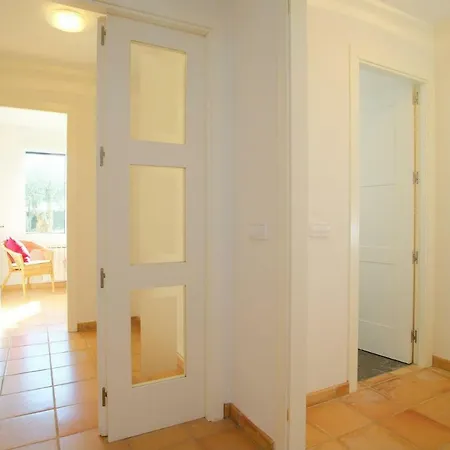 I-1 Mont-ras 8 Pax Holiday home *