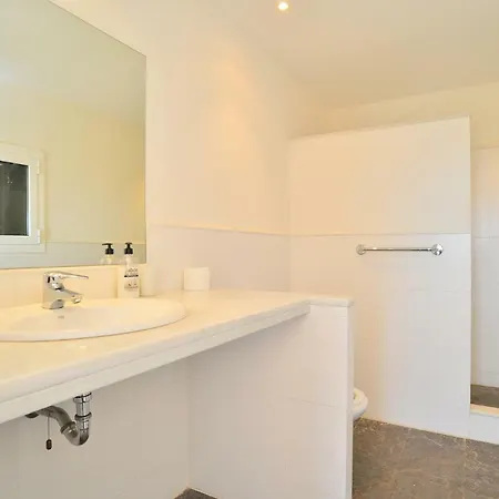 Holiday home I-1 Mont-ras 8 Pax